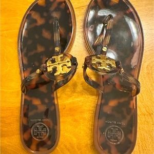 Tory Burch Mini Miller Flat Thong